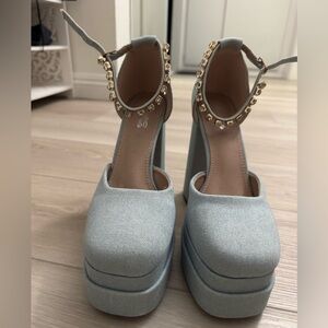 Mata Women’s high chunky platform square toe heel blue jean blue 8.5 NEVER WORN